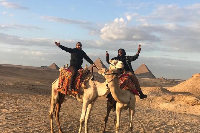 Private Half-Day Tour to Giza Pyramids by Camel