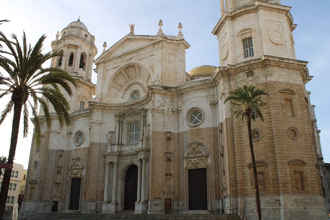 Private Healthy Food Experience and Walking Tour in Cadiz