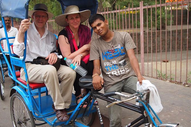 Private Luxurious Overnight Taj Mahal Tour With Agra Walks