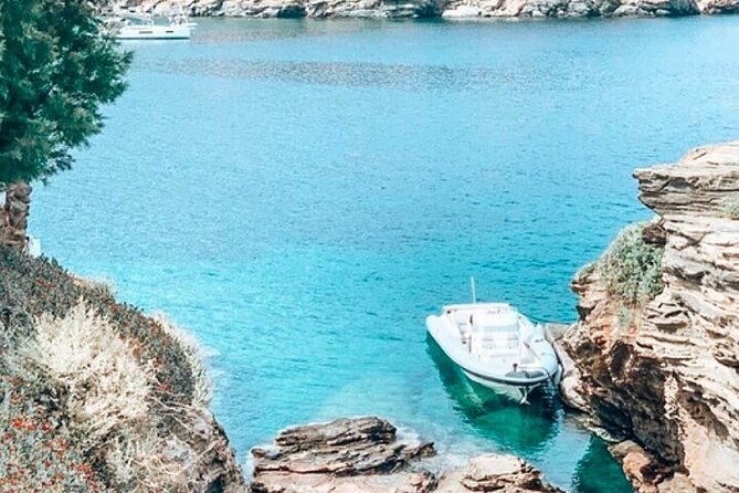 Private Luxury Boat Half Day Tour Paros Antiparos and Blue Lagoon