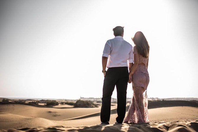 Private Photo Session With a Local Photographer in Maspalomas