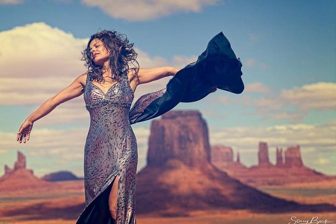 Private Photo Session With a Local Photographer in Sedona - Overview of the Session