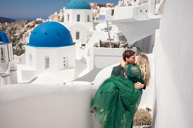 Private Photoshoot in Santorini