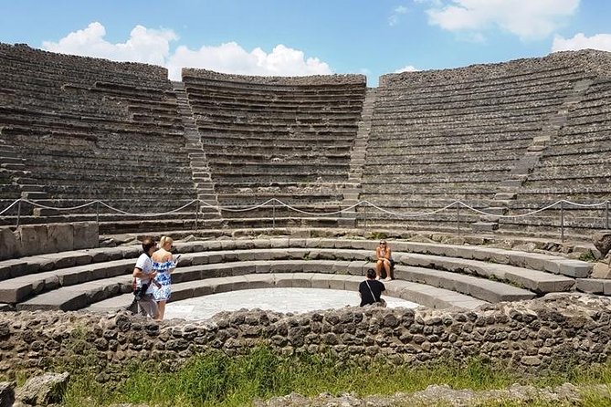 Private Pompeii & Herculaneum Guided Tour With An English-Speaking Archaeologist
