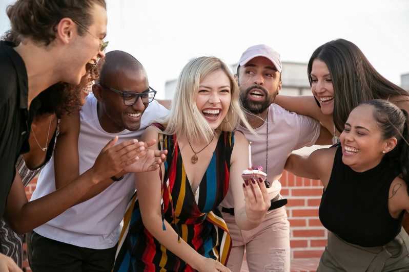 Private Pub / Bar Crawl Group Size 6-20 People