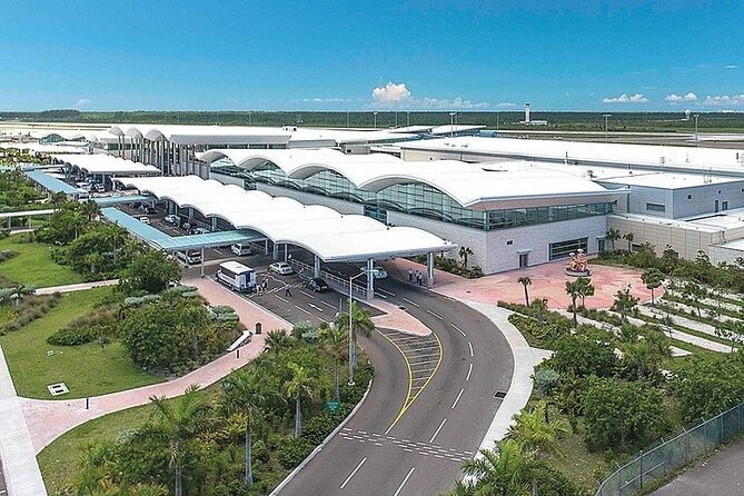Private Roundtrip Sedan Airport Transfer