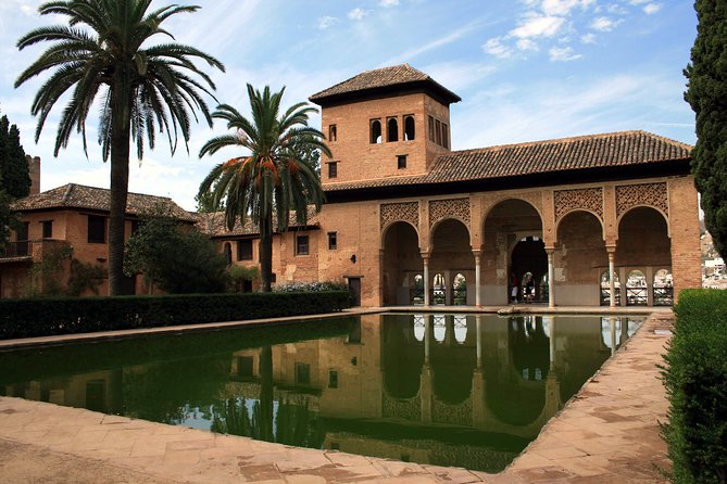 Private Shore Excursion to the Alhambra and Granada From Motril Cruise Port - Tour Highlights