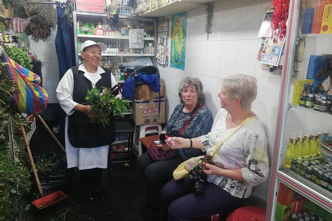 Private Sightseeing Tour Historic Centre Quito and 2 Traditional Markets - Inclusions and Exclusions