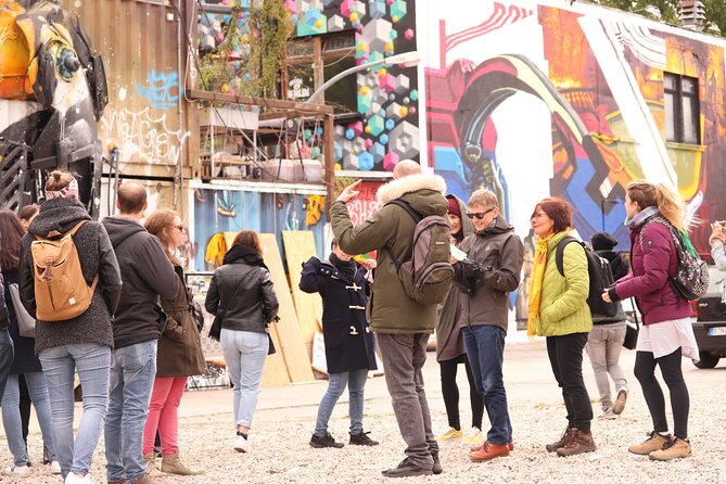 Private Street Art Tour in Berlin
