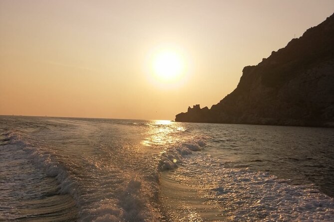 Private Sunset Boat Tour on the Amalfi Coast and Aperitif