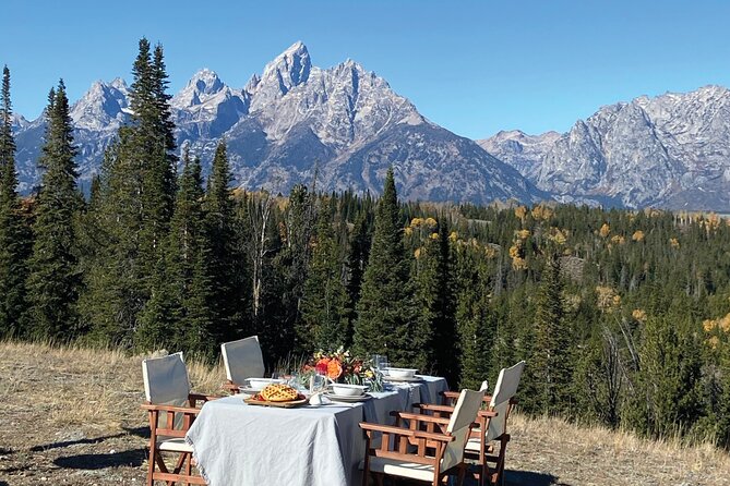 Private Sunset Wildlife Dinner Safari From Jackson WY - Meeting Time and Location