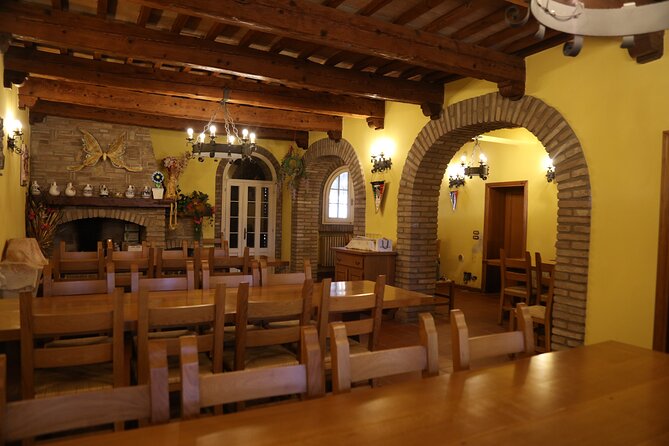 Private Tastings at the Colombina Agricultural Company