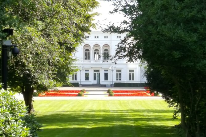 Private Tour: Bonn Republic – Former Government District