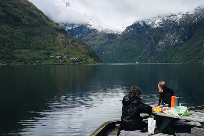 Private Tour From Ålesund to Geiranger up to 15 People