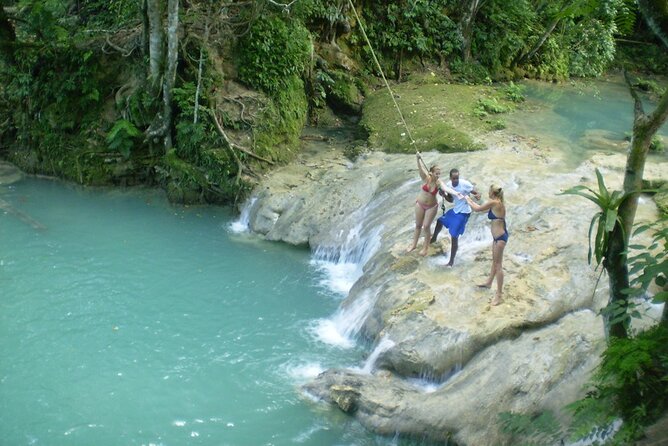 Private Tour From Ocho Rios to Blue Hole and Dunns River
