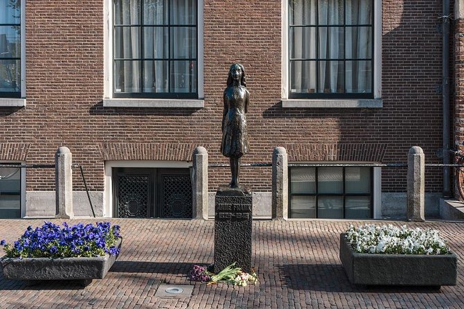 Private Tour: Highlights of Amsterdam + Zaanse Schans Village + Cheese Farm