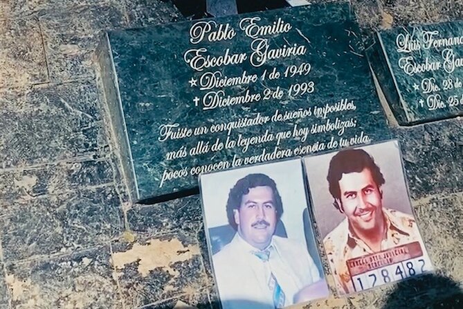 Private Tour in Pablo Escobar and Comuna 13 Medellin
