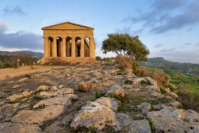 Private Tour of the Valley of the Temples & Kolymbethra in Sicily
