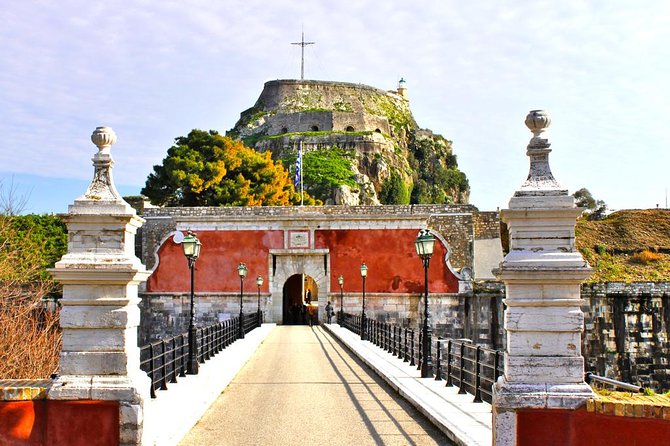 Private Tour: Paleokastritsa and Corfu Town