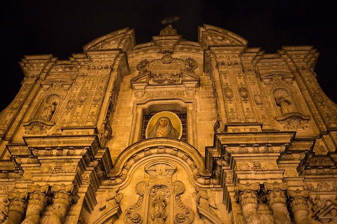 Private Tour: Quito at Night & Urban Legends Tour