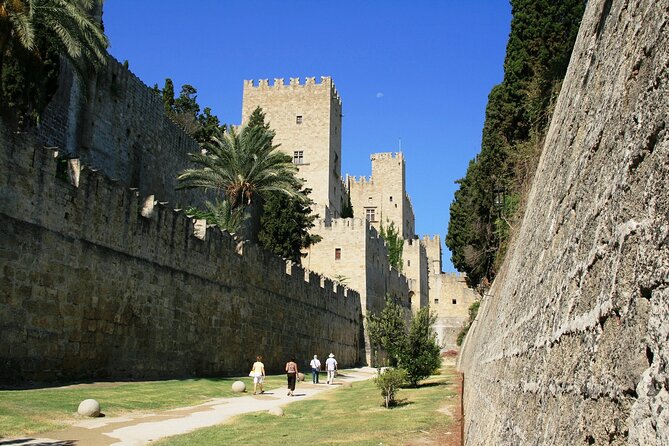 Private Tour: Rhodes City Including the Old Town and Palace of the Grand Masters