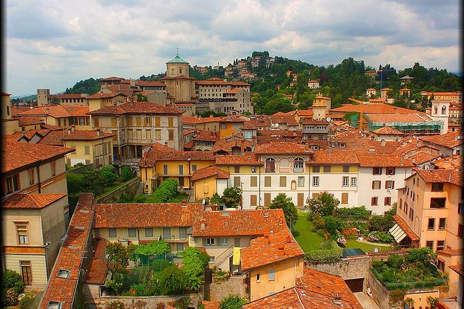 Private Tour to a Winery in Franciacorta and Bergamo From Milan W/ Hotel Pick-Up