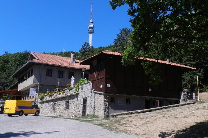 Private Tour to Avala