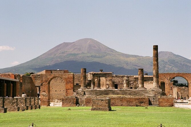 Private Tour to Pompeii From Naples Review - Pickup and Transportation Details