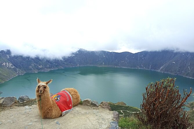 Private Tour to Quilotoa With Kayaking and Hiking - Tour Overview