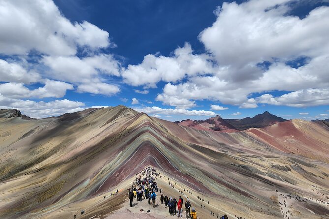 Private Tour to Vinincunca Rainbow Mountain and Red Valley