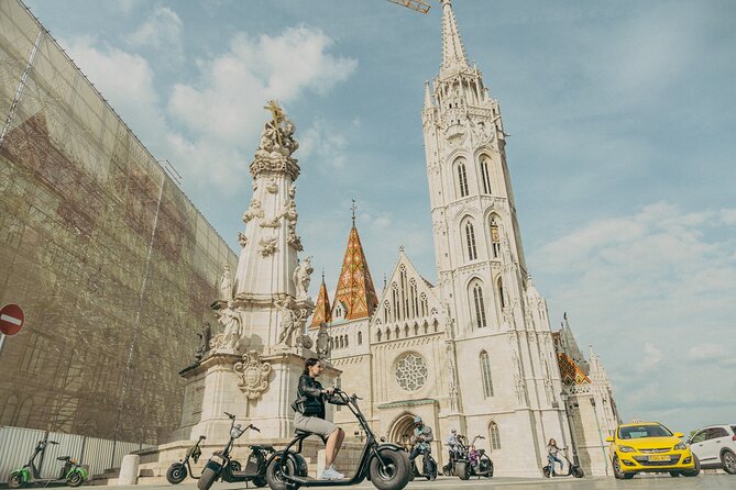 Private Tour With Cafe Stop on E-Scooter Including Citadel & Fishermans Bastion