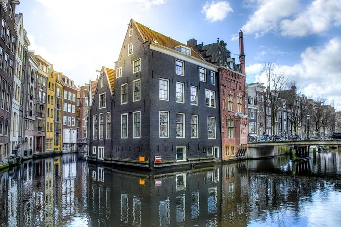 Private Transfer From Berlin to Amsterdam With 2 Hours for Sightseeing