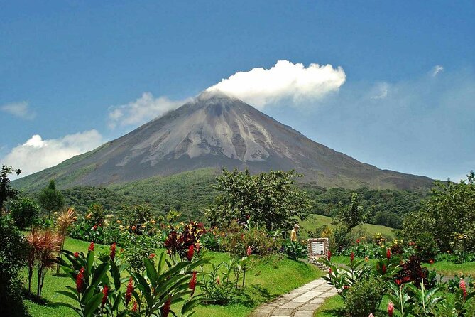 Private Transfer: From Liberia Airport To Arenal- La Fortuna, San Carlos - Transportation Details