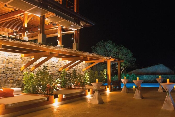 Private Transfer From Liberia Airport To Casa Chameleon At Las Catalinas