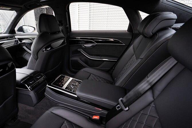 Private Transfer GOA Airport to Genoa, Savona or Portofino by Luxury Vehicle - Transfer Service Overview