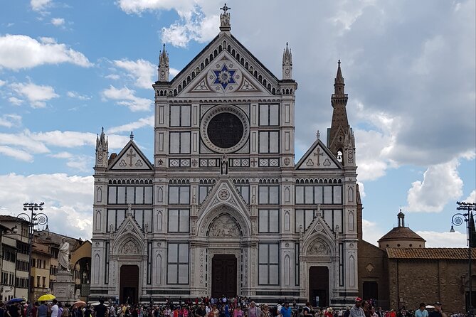 Private Transfer Lucca to Florence - Vehicle and Amenities