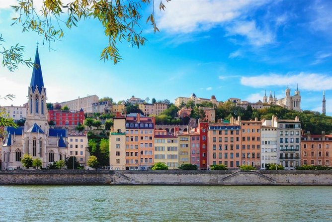 Private Transfer: Lyon Airport LYS to Lyon City in Luxury Van - Service Overview