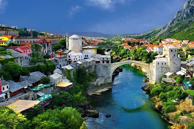 Private Transfer – Tour Dubrovnik to Split Included Stop in Mostar Town