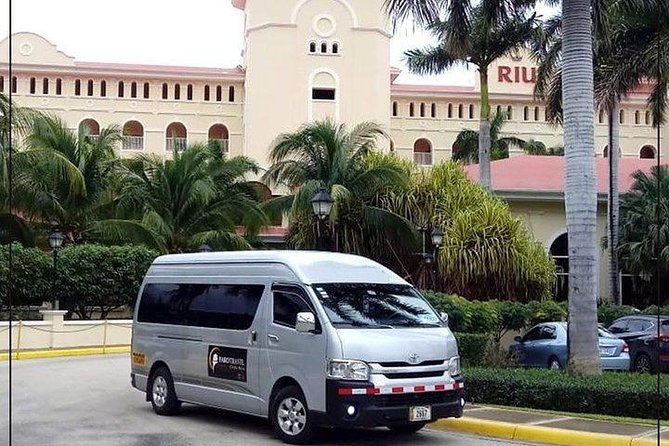 Private Transport | Monteverde to Jaco (Roundtrip)