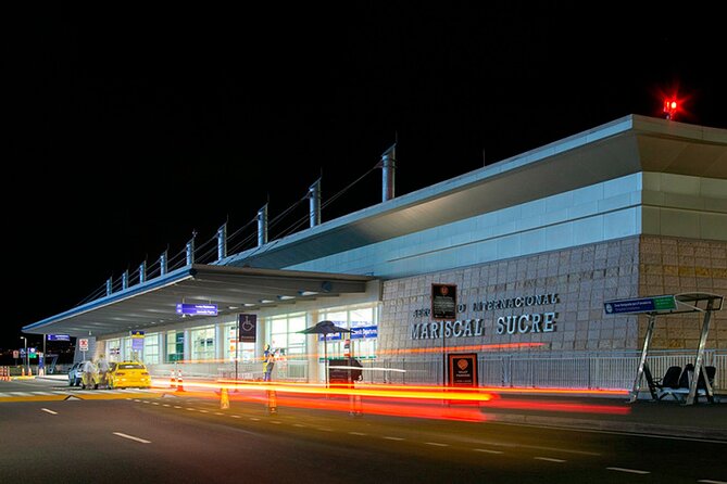 Private Transportation Mariscal Sucre Airport to Riobamba or Baños - Overview of the Service
