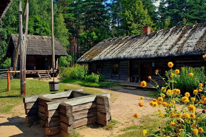 Private Trip to Latvian Open-Air Museum and Riga Motor Museum