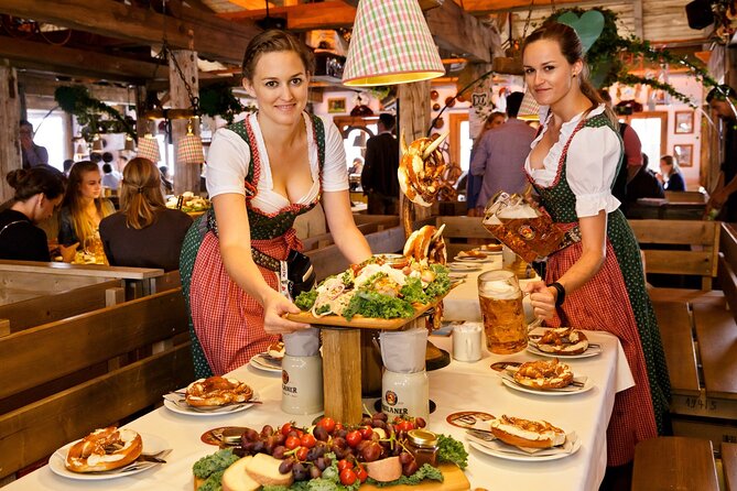 Private VIP Oktoberfest, Table, 3-Course-Menu, Beer & Champagne - Experience Overview