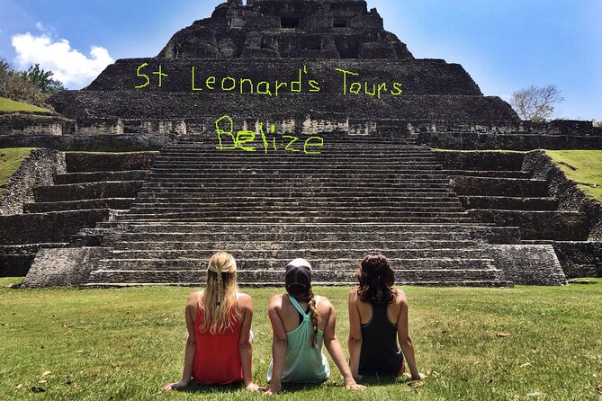 PRIVATE Xunantunich Horseback Riding Tour Plus LUNCH