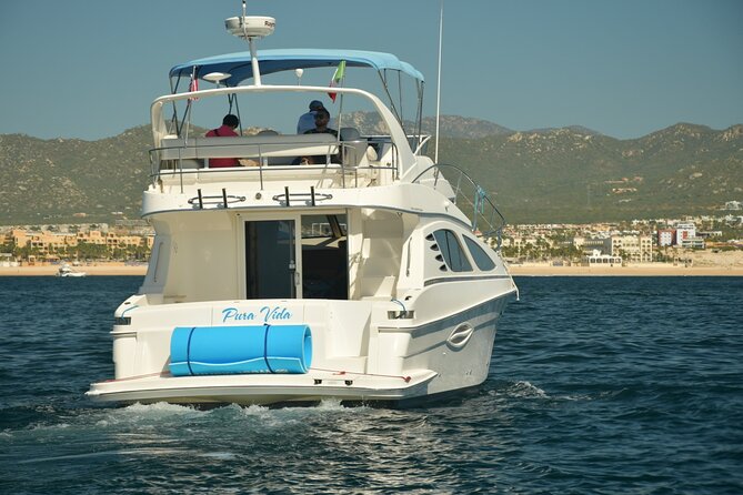Pura Vida Yacht 42 FT With All Inclusive Service in Cabo