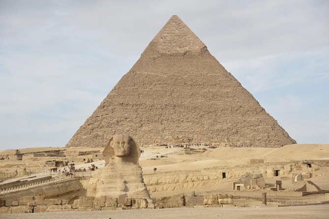 Pyramids, Sphinx & Tourist Bazaar Tour From Cairo Airport