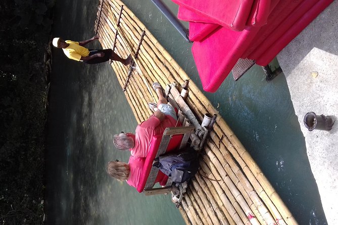 Rafting on the Martha Brae | Travel Buddies