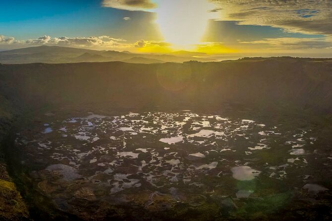 Rano Kau: Trek Around the Crater Rim