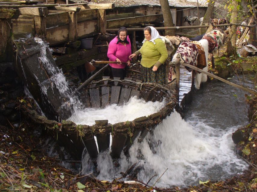Romania: Private 12 Days Tour With Bed and Breakfast