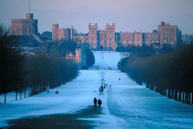 Salisbury, Stonehenge, Bath and Windsor With Christmas Lunch