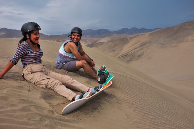 Sandboarding in Lima With Picnic and Pick up